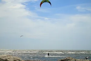 Read more about the article Kite power for cargo ships